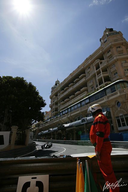 Raikkonen_2005_Monaco_07_PHC.jpg