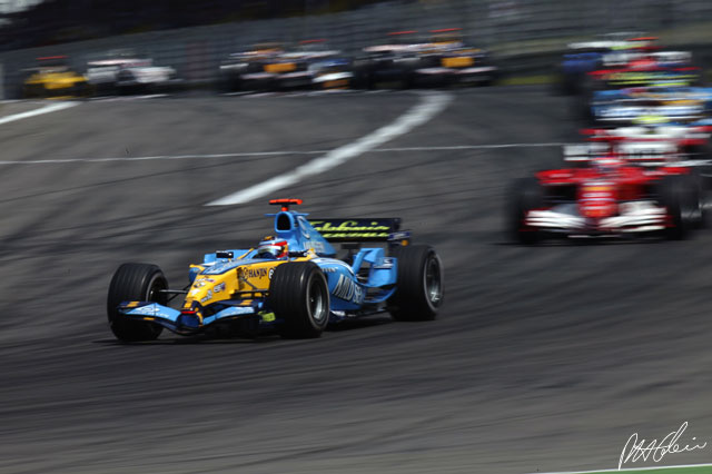 Alonso_2005_Nurburgring_02_PHC.jpg