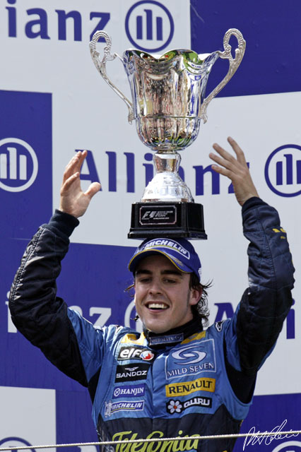 Alonso_2005_Nurburgring_04_PHC.jpg