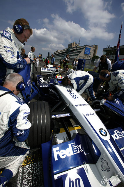 Webber_2005_Nurburgring_01_PHC.jpg