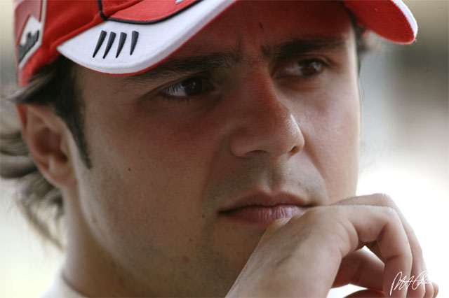 Massa_2006_Bahrain_02_PHC.jpg