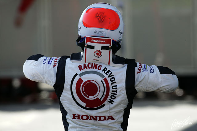 Barrichello_2006_Imola_01_PHC.jpg