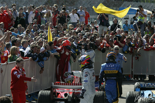 Finish_2006_Imola_01_PHC.jpg