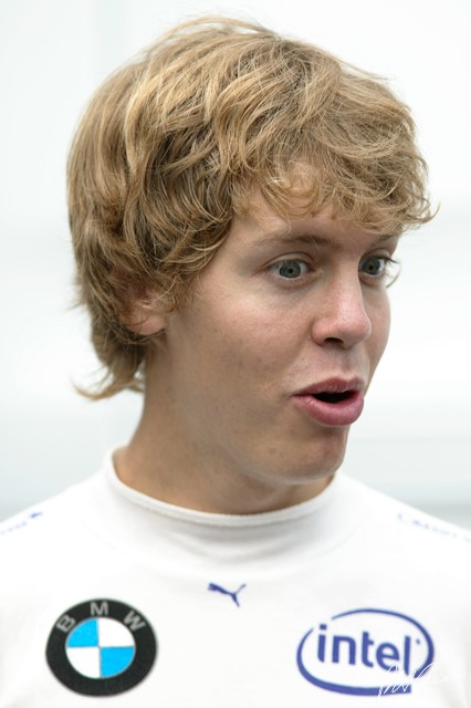 Vettel_2006_Italy_02_PHC.jpg