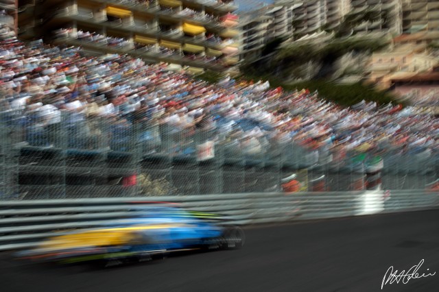 Alonso_2006_Monaco_05_PHC.jpg