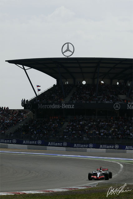 Raikkonen_2006_Nurburgring_03_PHC.jpg