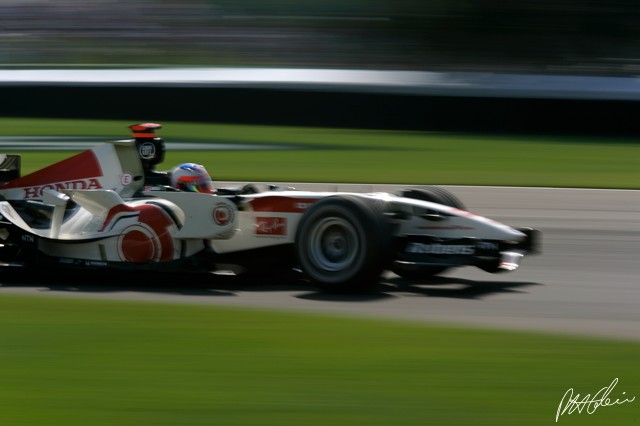 Barrichello_2006_USA_01_PHC.jpg