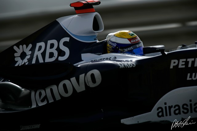 Rosberg_2007_Bahrain_03_PHC.jpg