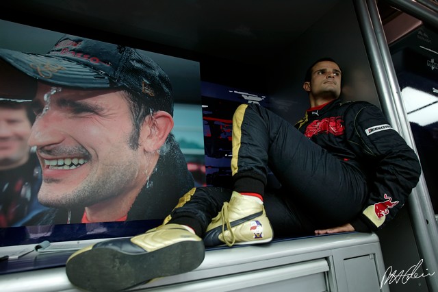 Liuzzi_2007_Brazil_01_PHC.jpg