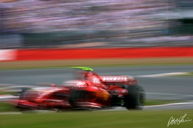 Raikkonen_2007_England_05_PHC.jpg