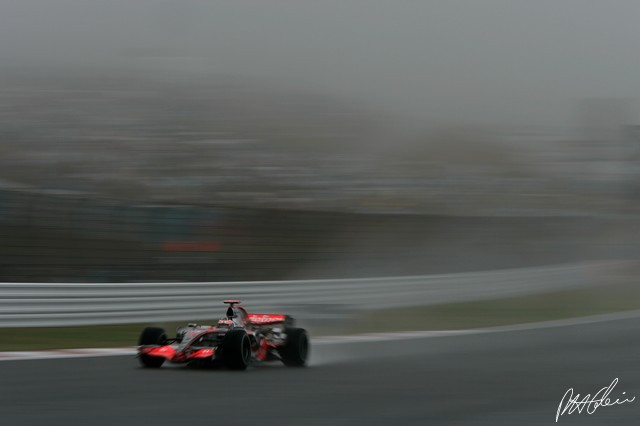 Alonso_2007_Japan_02_PHC.jpg