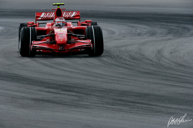 Raikkonen_2007_Malaysia_04_PHC.jpg