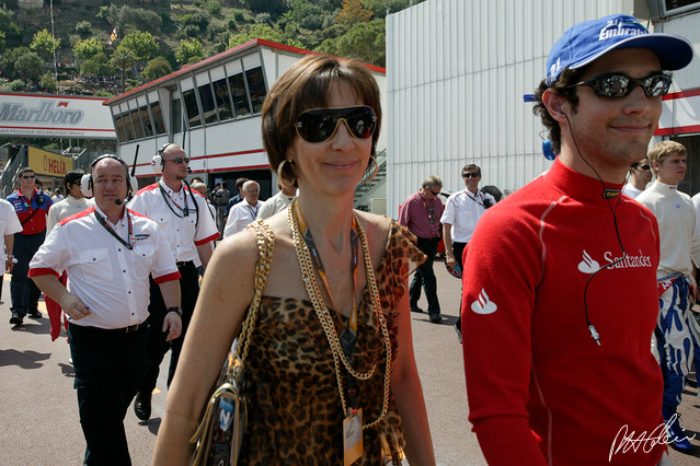 Senna-Bruno_2007_Monaco_01_PHC.jpg