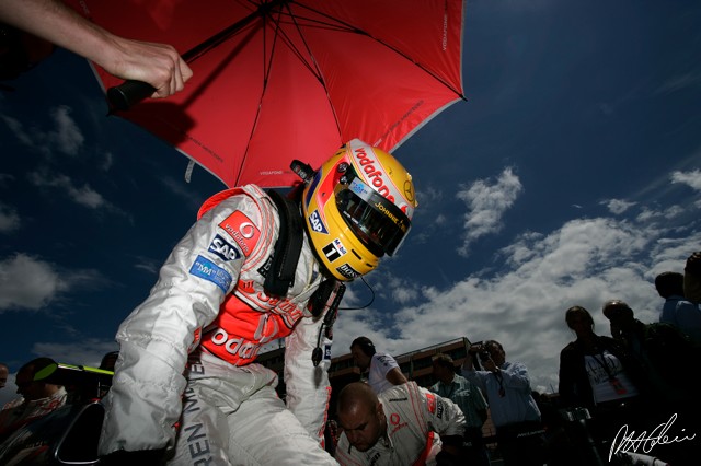 Hamilton_2007_Nurburgring_02_PHC.jpg