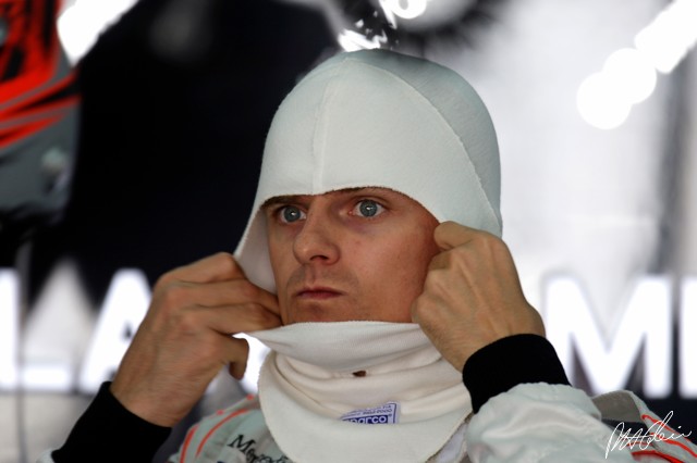 Kovalainen_2008_Bahrain_02_PHC.jpg