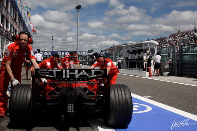 Raikkonen_2008_France_06_PHC.jpg