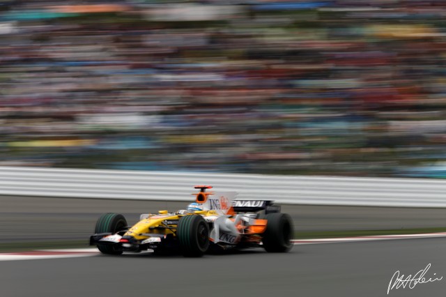 Alonso_2008_Japan_01_PHC.jpg