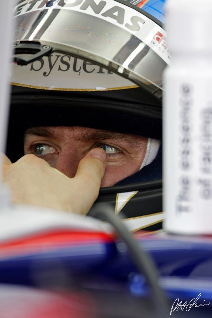 Heidfeld_2008_Malaysia_01_PHC.jpg