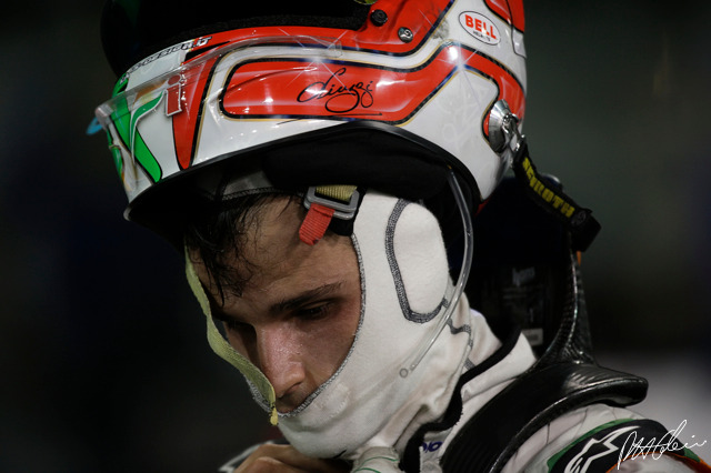 Liuzzi_2009_Abu-Dhabi_03_PHC.jpg