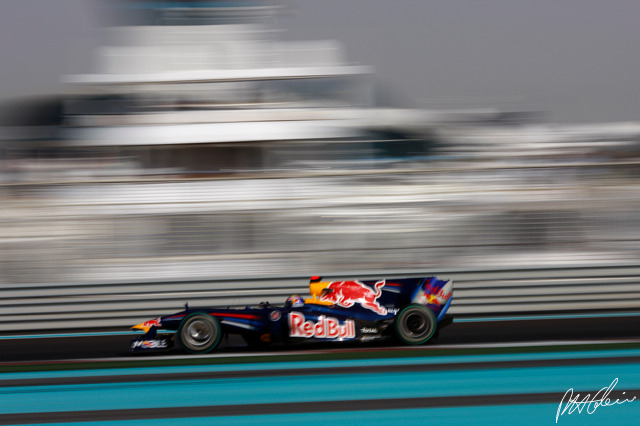 Webber_2009_Abu-Dhabi_06_PHC.jpg