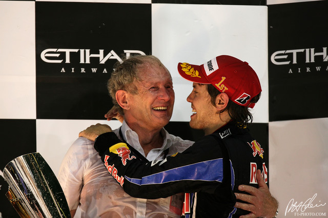 Vettel-Marko_2010_AbuDhabi_01_PHC.jpg