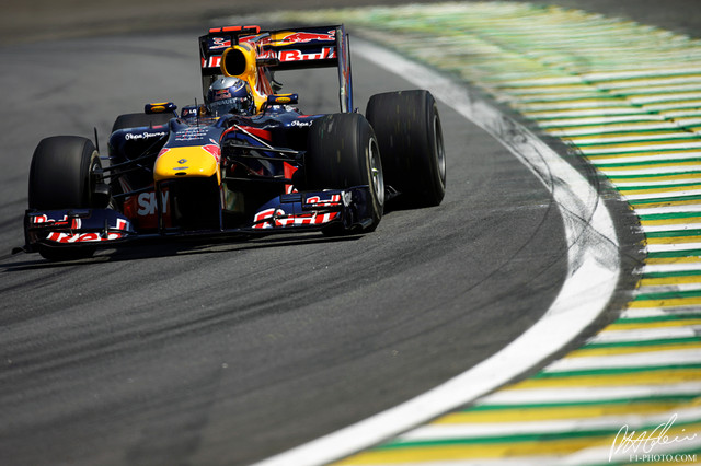 Vettel_2010_Brazil_19_PHC.jpg