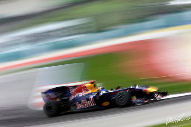 Vettel_2010_Malaysia_06_PHC.jpg