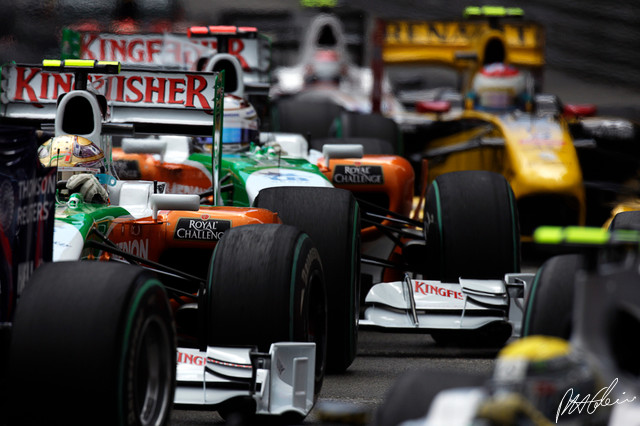 Liuzzi-Start_2010_Monaco_01_PHC.jpg