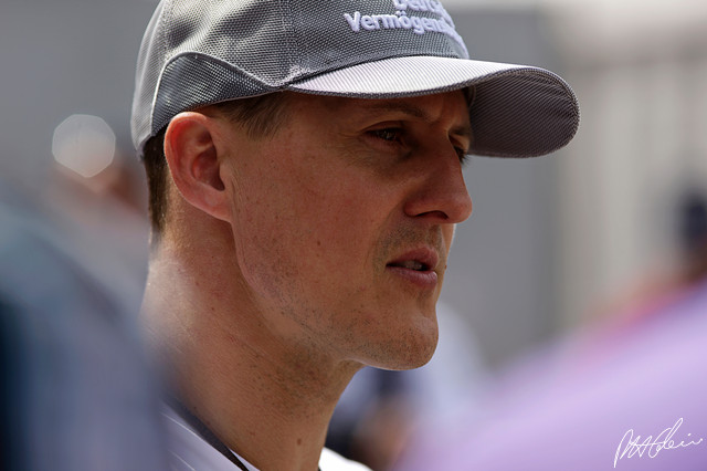 Schumacher_2010_Monaco_11_PHC.jpg