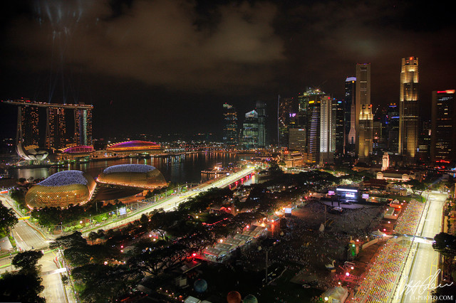 City-Skyline_2010_Singapore_02_PHC.jpg