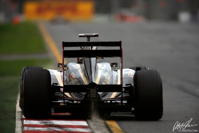 Heidfeld_2011_Australia_04_PHC.jpg