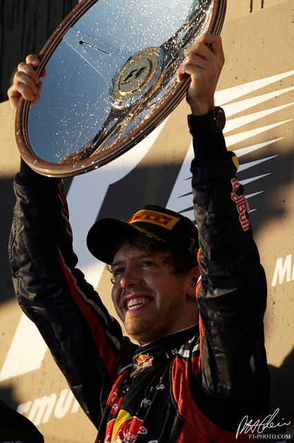 Vettel_2011_Australia_16_PHC.jpg