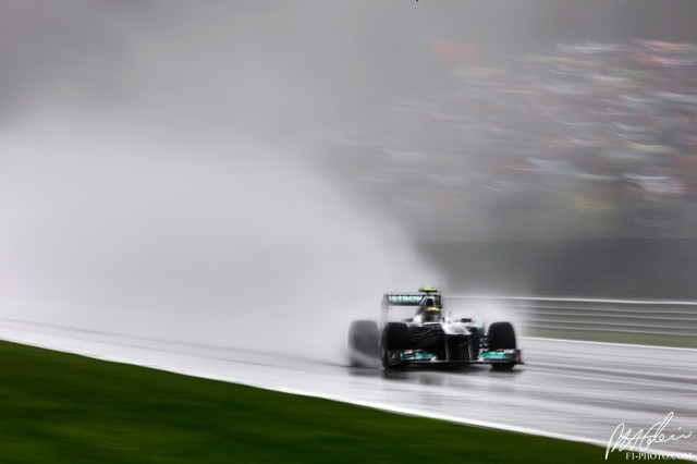 Rosberg_2011_Belgium_06_PHC.jpg