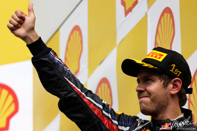 Vettel_2011_Belgium_14_PHC.jpg