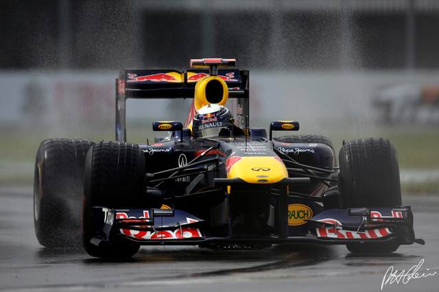 Vettel_2011_Canada_18_PHC.jpg