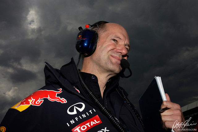 Newey_2011_England_01_PHC.jpg