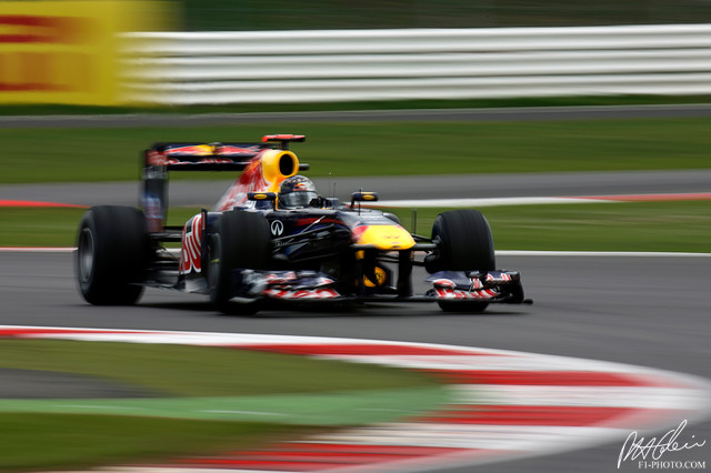 Vettel_2011_England_09_PHC.jpg