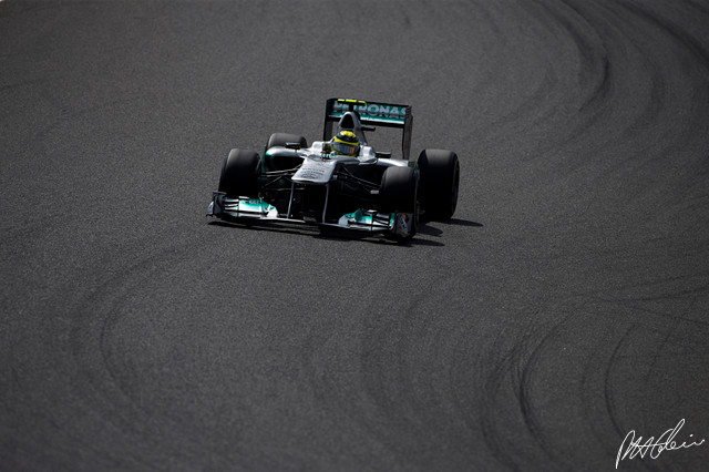 Rosberg_2011_Japan_04_PHC.jpg