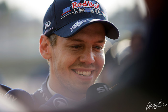 Vettel_2011_Japan_11_PHC.jpg