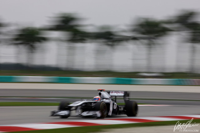 Barrichello_2011_Malaysia_01_PHC.jpg