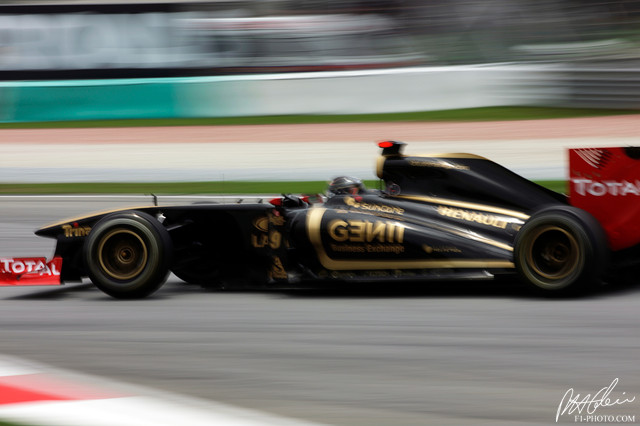 Heidfeld_2011_Malaysia_04_PHC.jpg