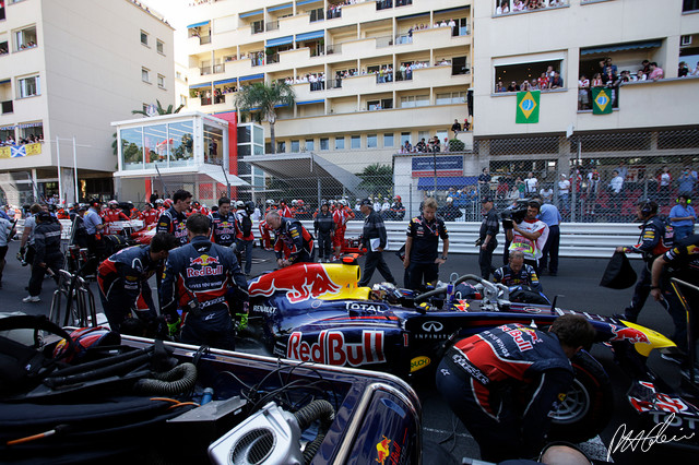 Atmosphere-RedBull_2011_Monaco_02_PHC.jpg