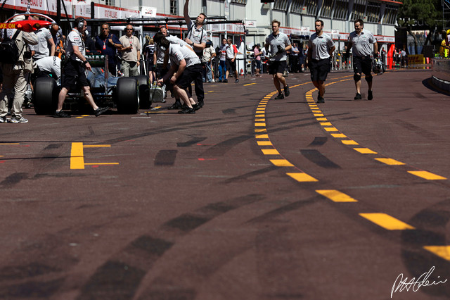 Schumacher_2011_Monaco_07_PHC.jpg