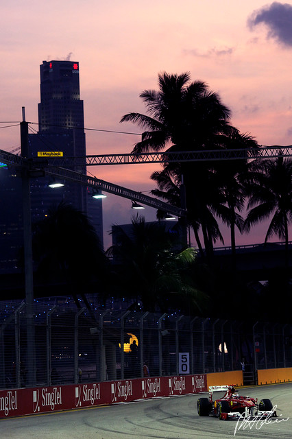 Alonso_2011_Singapore_06_PHC.jpg