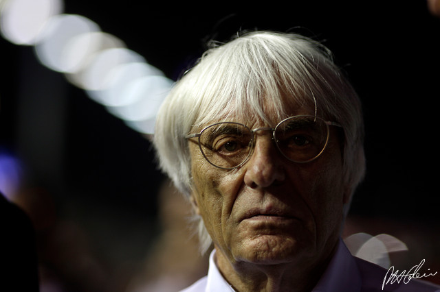 Ecclestone_2011_Singapore_01_PHC.jpg