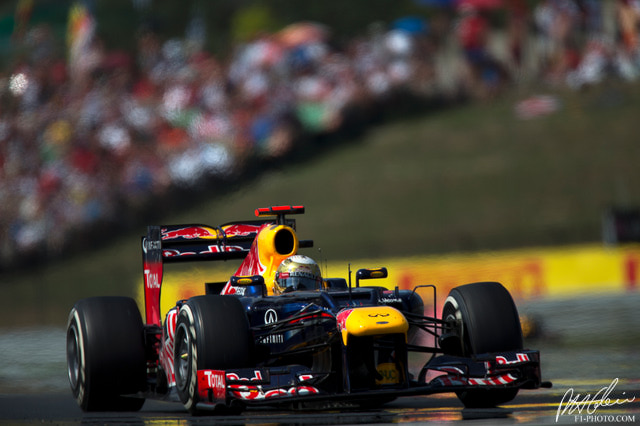 Vettel_2012_Hungary_09_PHC.jpg