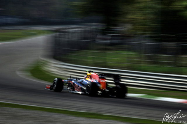 Webber_2012_Italy_06_PHC.jpg