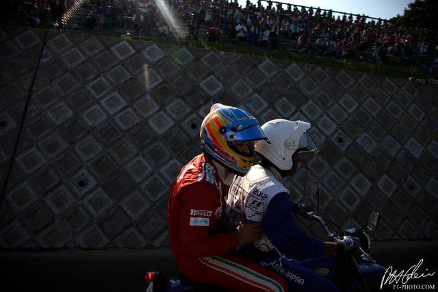 Alonso_2012_Japan_16_PHC.jpg