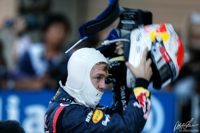 Vettel_2012_Japan_17_PHC.jpg