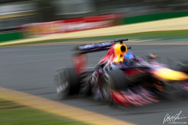 Vettel_2013_Australia_17_PHC.jpg